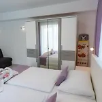 Palm 아파트 브르사르